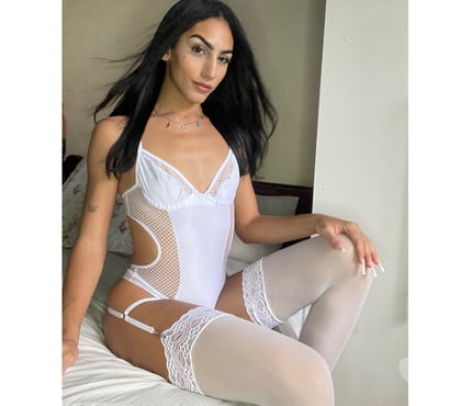 Transsexual Escorts Glasgow City Centre Glasgow - Photos for Bella Ts Brazil Top Hot