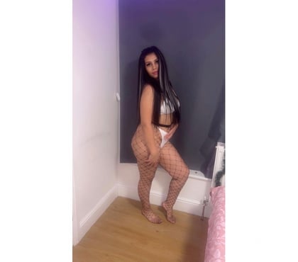  Escorts & Erotic Massage Southall Ealing - Photos for 💯New In Town Bella Party Girls!🎉