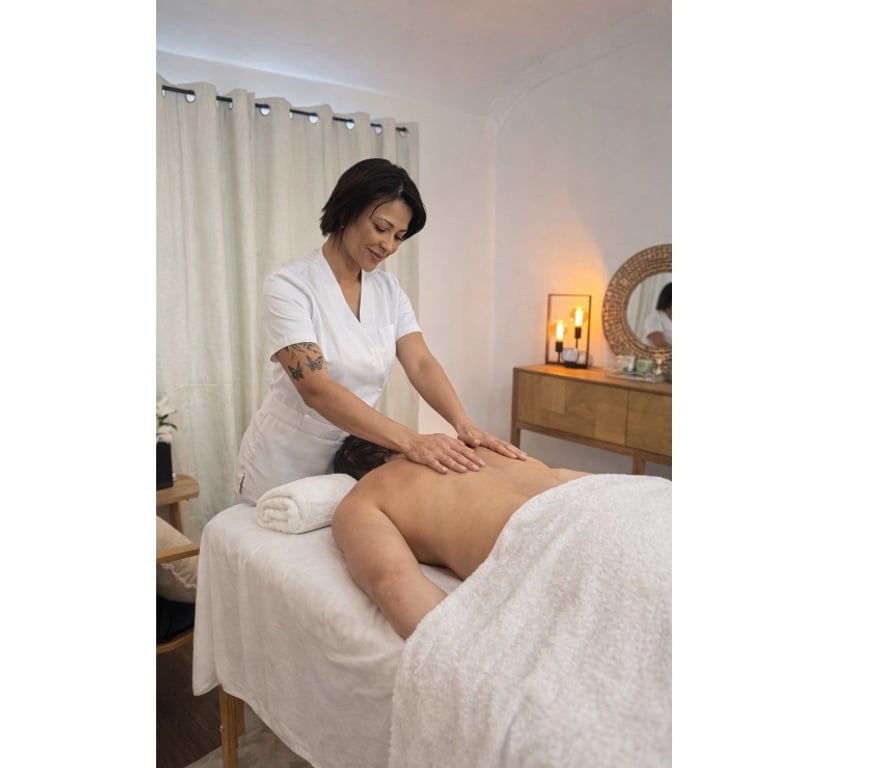 Full body massage South East London Bromley - Photos for Eliza 🌸 Let me take care of you.