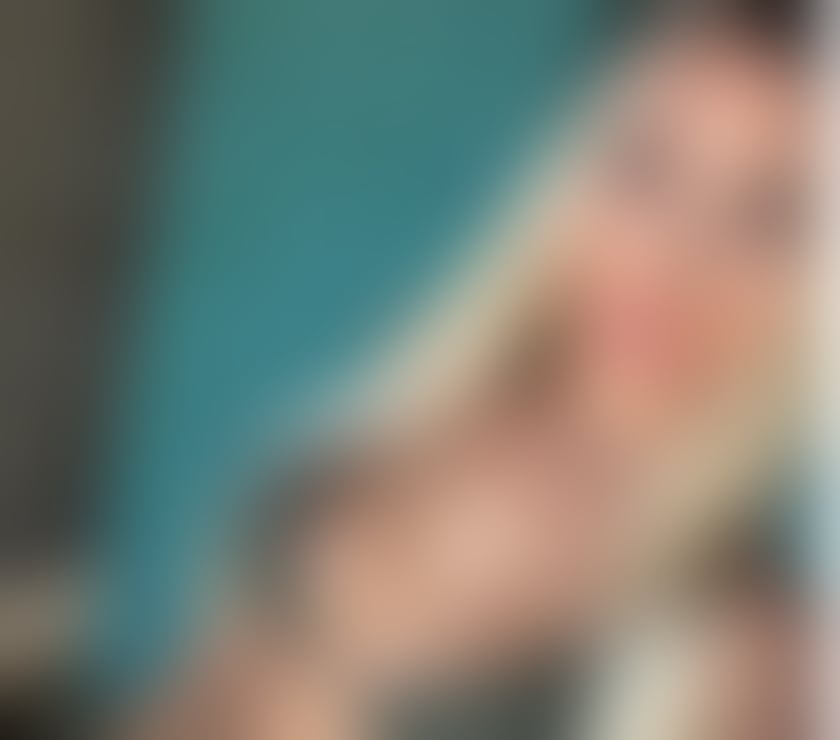 Escort East Ham East London - Photos for 🔥 ELEGANT • ALLURING • UNFORGETTABLE 🔥