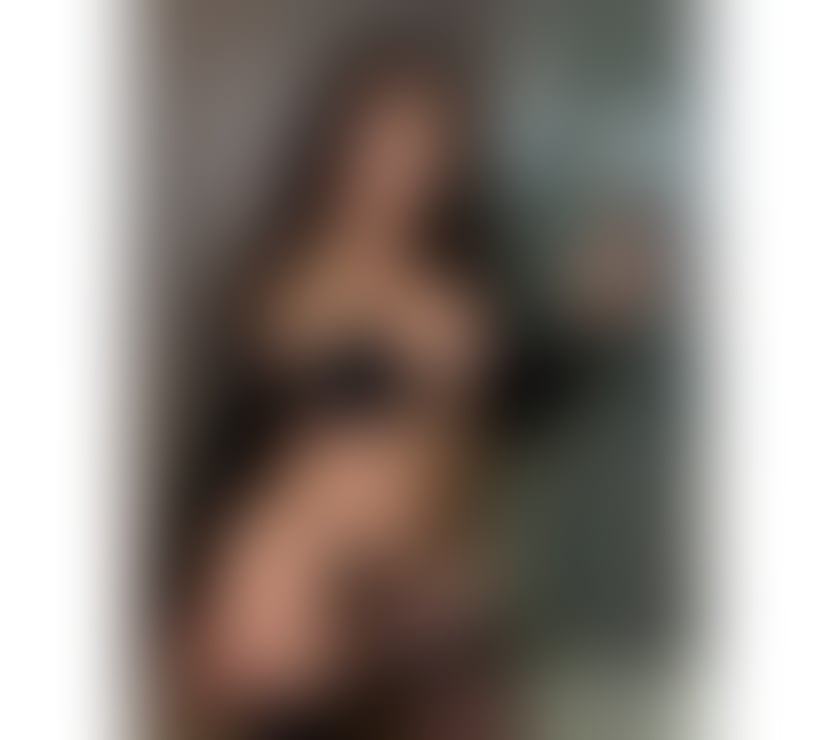 Escort East Ham East London - Photos for 🔥 ELEGANT • ALLURING • UNFORGETTABLE 🔥