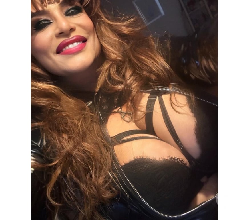 Escorts Belfast Belfast City Centre (South) - Belfast - Photos for Hot Massage in Belfast