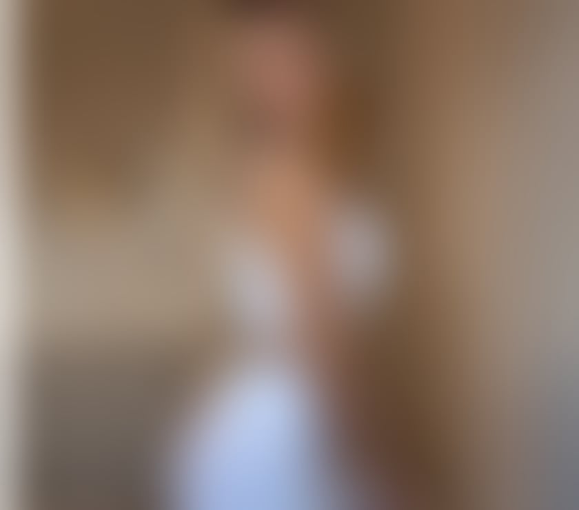 Escorts Newport - Wales Newport City Centre - Newport - Photos for Luna 🌛 Outgoing, party-loving companion