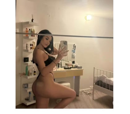  Escorts Bradford City Centre Bradford - Photos for 😈 Too Hot to Resist – Your Private Obsession