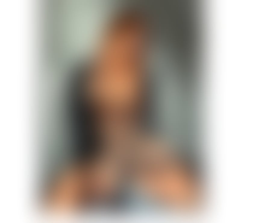 Photos for Maya 🇧🇷Party 😈😈 not fake