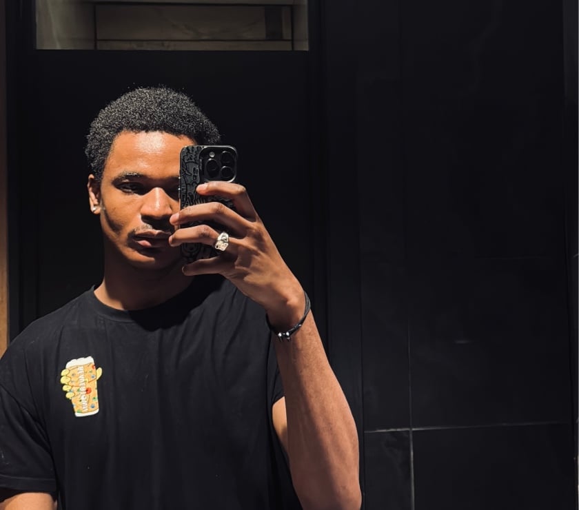 Gay escorts Enfield Town Enfield - Photos for Discreet, Attractive & Smooth