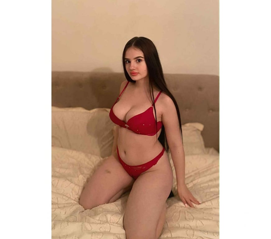 Escorts North London Enfield - Photos for Barbie new Girl ♥️