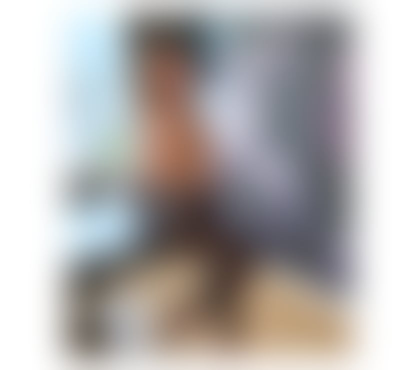  Escorts & Erotic Massage Exeter City Centre Exeter - Photos for Discreet and Sophisticated Escort for Engaging Conversations