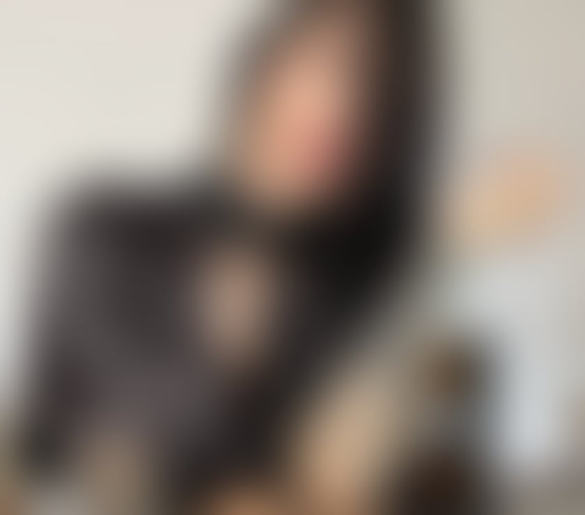 ✨ Elegant, refined and discreet companion ✨