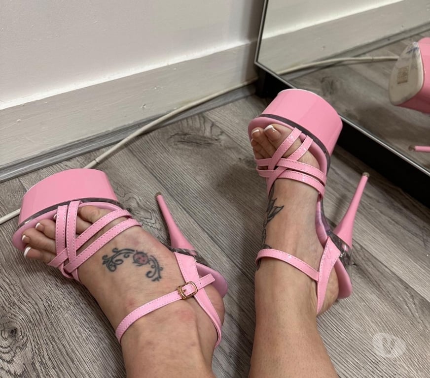 Escorts Lincolnshire North East Lincolnshire - Photos for Miss English Lucy