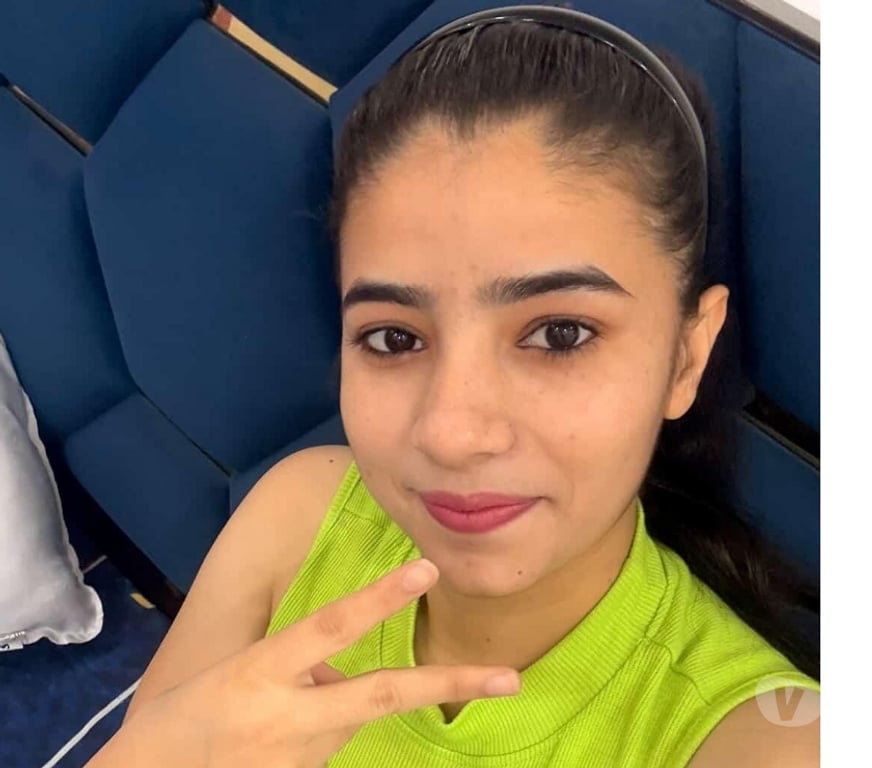 Escorts Bedfordshire Luton - Photos for Hot girl available in your town