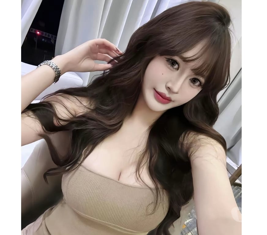 Escorts Hertfordshire Watford - Photos for 07962946275🌸 Soft Warmth & Gentle Charm🌸Watford