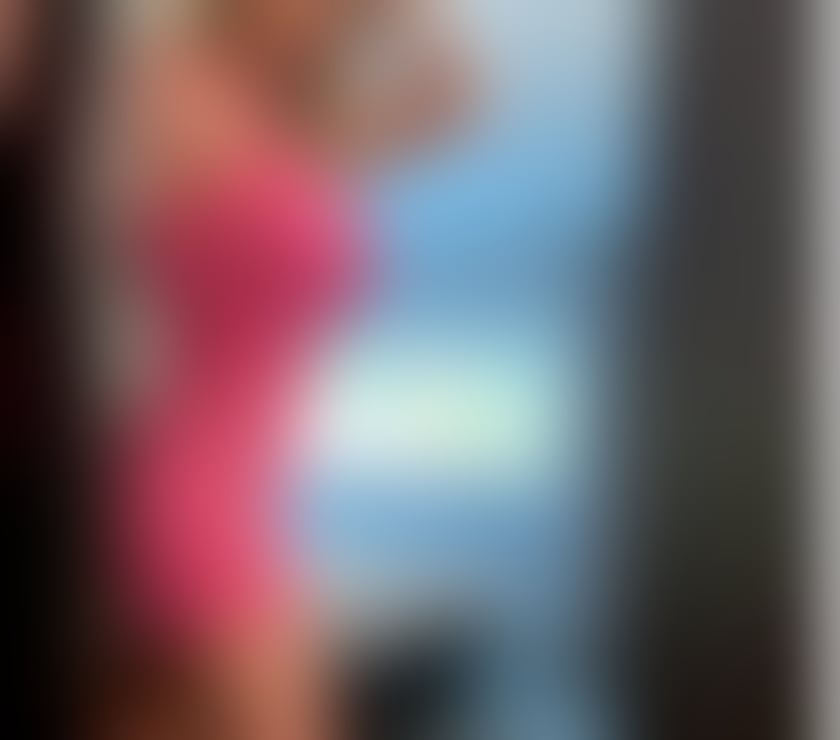 Escorts East London Havering - Photos for PARTY BLONDE WOMAN 😍