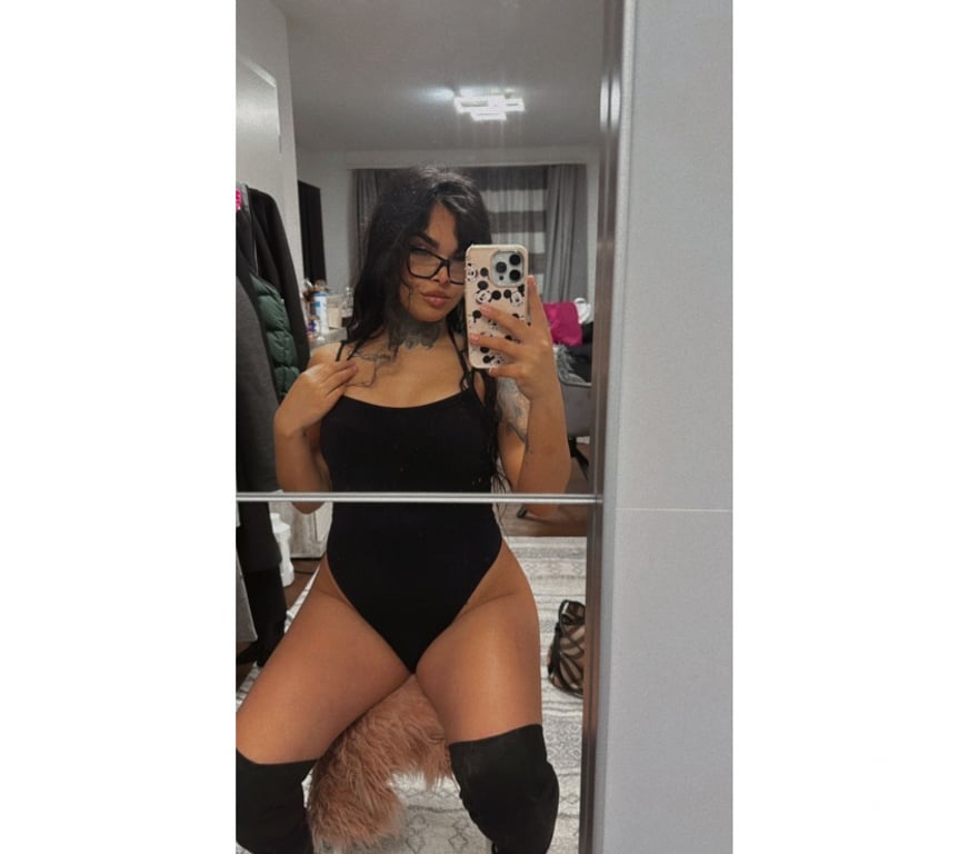 Escorts Bedfordshire Luton - Photos for Amyra 🥰 real pictures 100% 🥳🥳 party girls 😍