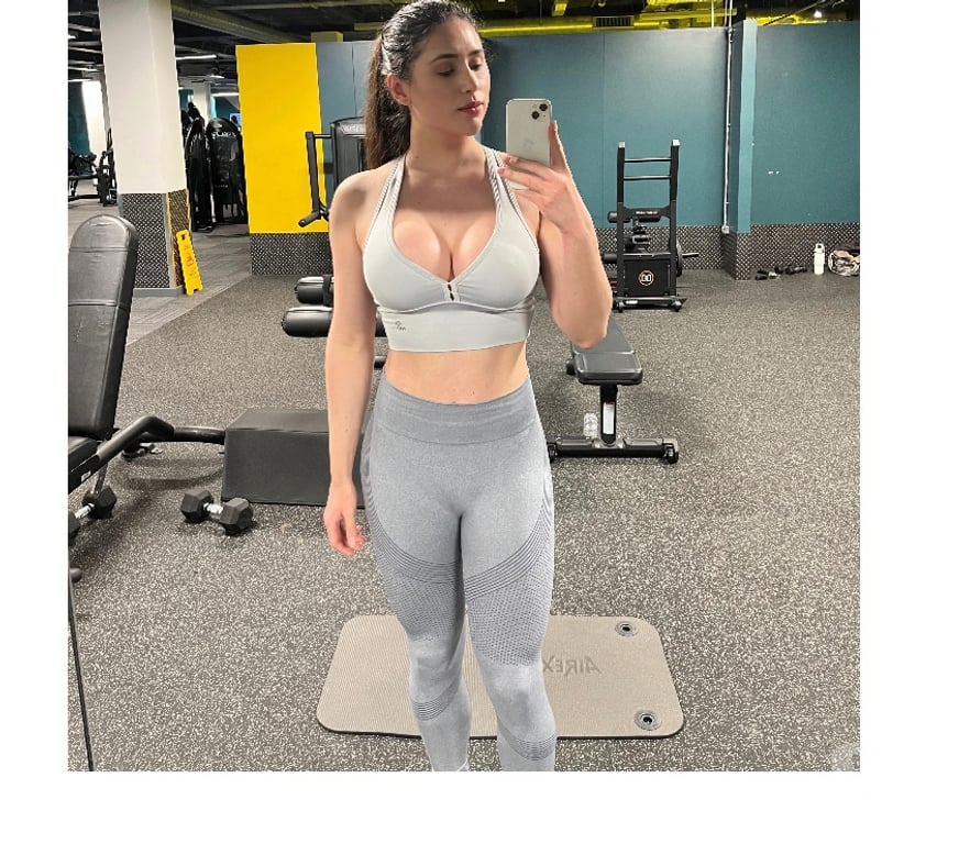 Trans Escorts Kent Dartford - Photos for Carla I am your greatest desire