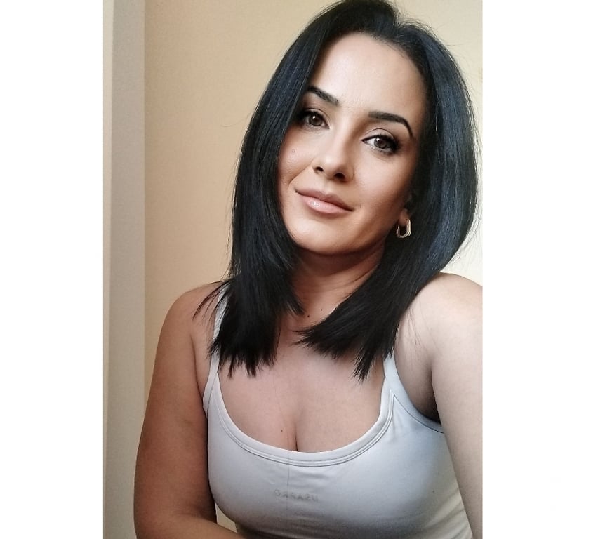 Escorts West Yorkshire Leeds - Photos for Authenticity Guaranteed - Exactly as Advertised