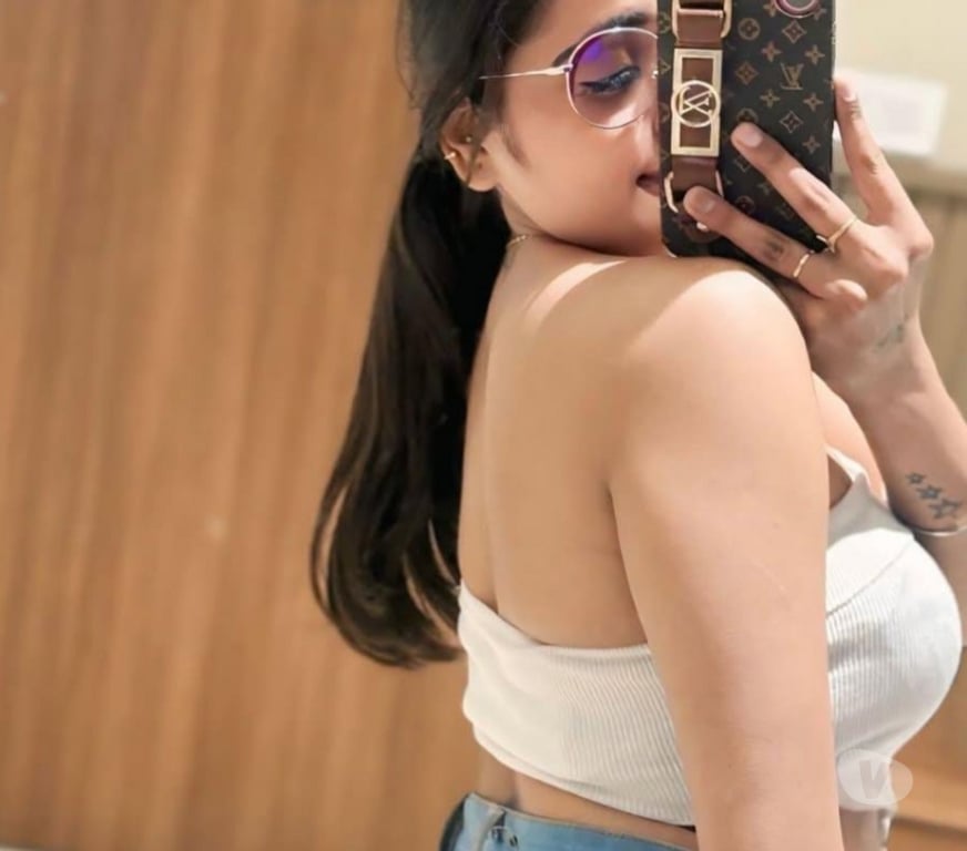 Escorts Central London Westminster - Central London - Photos for Well-Mannered Indian Companion – Private