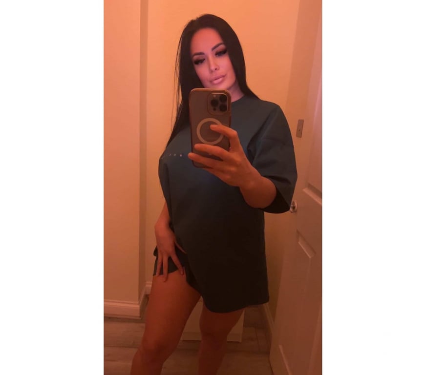 Escorts East London Upper Walthamstow - East London - Photos for Rossa 😋sexy girl 🫠🤫😜sexy hot body😈😘😈