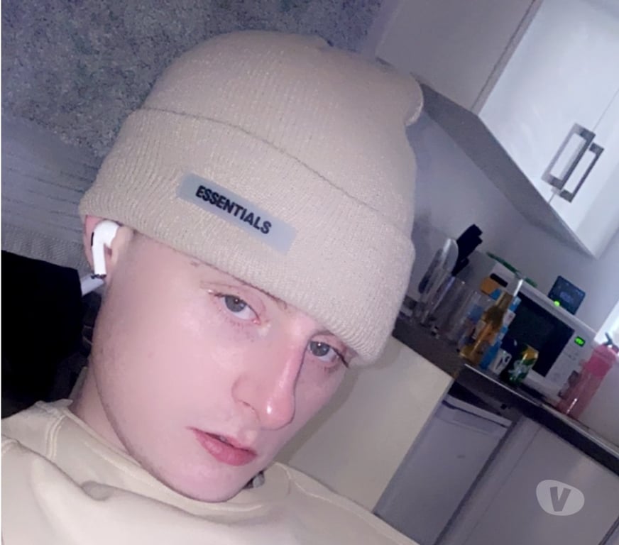 Adult Entertainment West Sussex Crawley - Photos for Couple- WhatsApp only