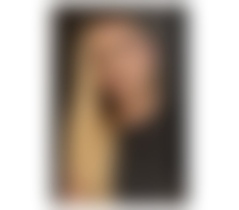 Blonde, HOT and your best company 💋