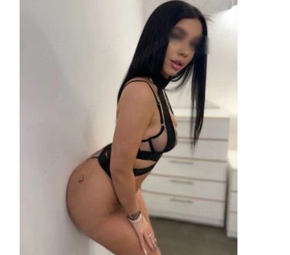 Photos for Hi I am sara just for you just outcall