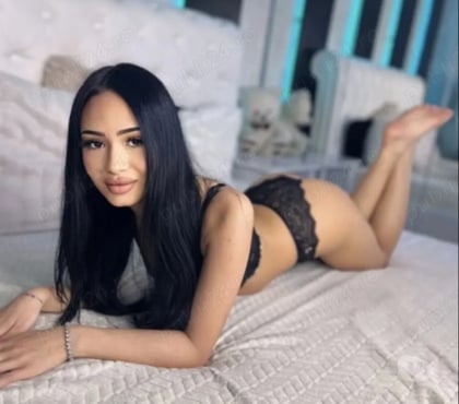 Photos for Hi I am sara just for you just outcall