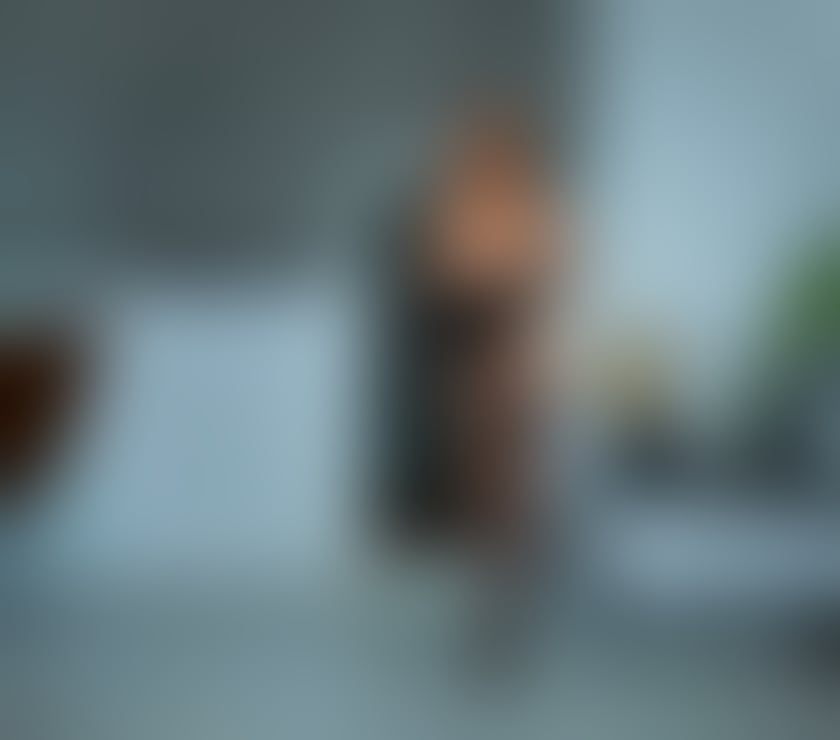 Escorts Kent Ashford - Photos for Mariana new in town party girl