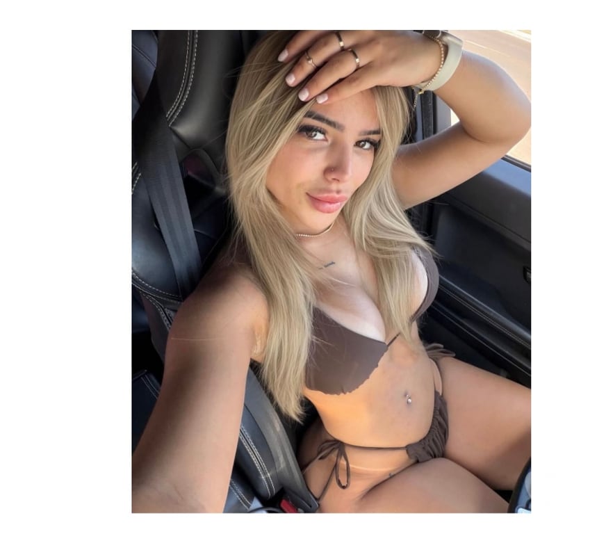 Escorts North West London Harrow - Photos for Bruna blonde, horny and very hot😋🍑