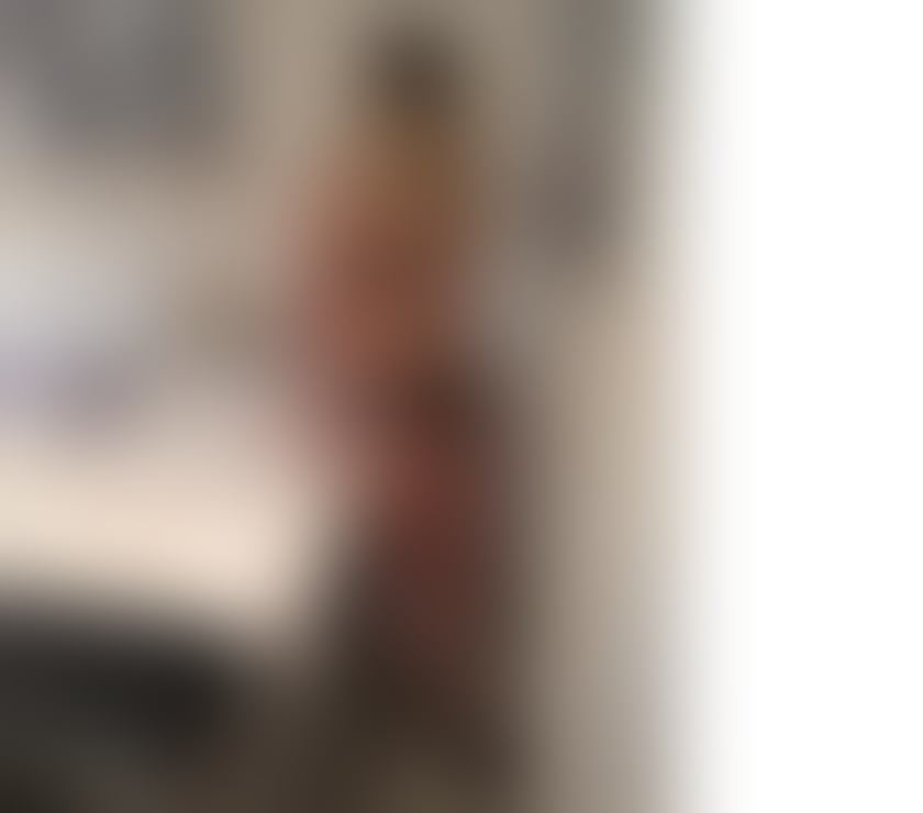 Escorts Bedfordshire Luton - Photos for Secret Touch.. Hot oils massage with extras