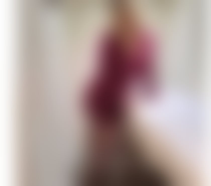 Escorts Bedfordshire Luton - Photos for Secret Touch.. Hot oils massage with extras