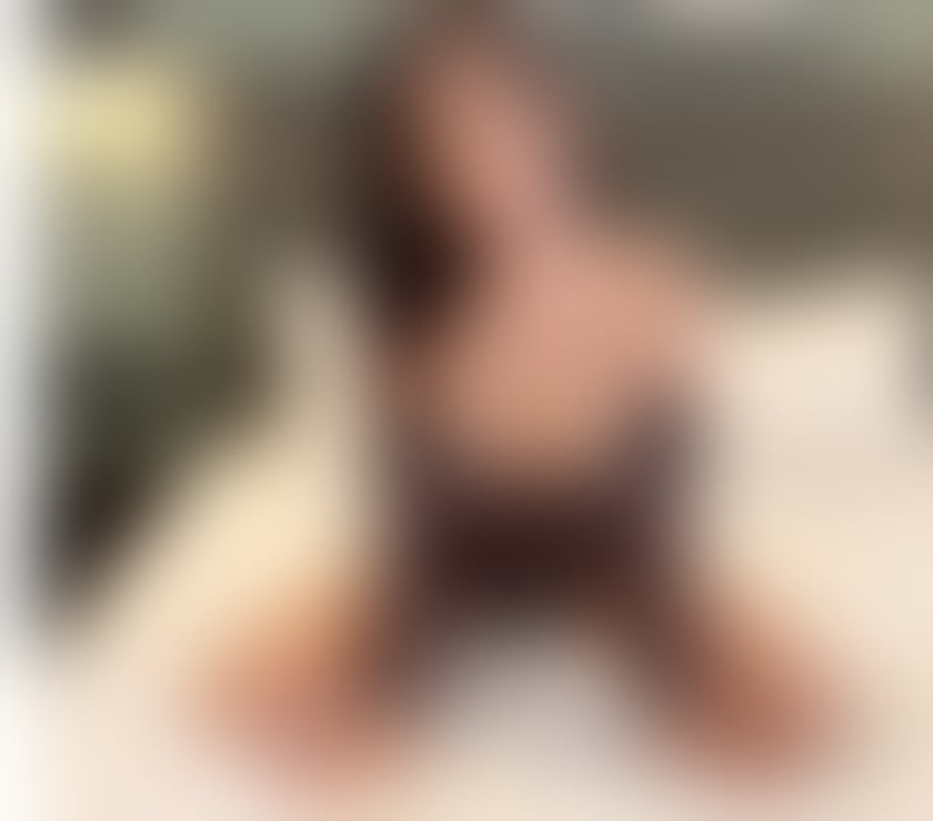 Escorts West Northamptonshire Northampton - West Northamptonshire - Photos for Mena Sweetie Thai Girl 🍑🩷Best GFE.