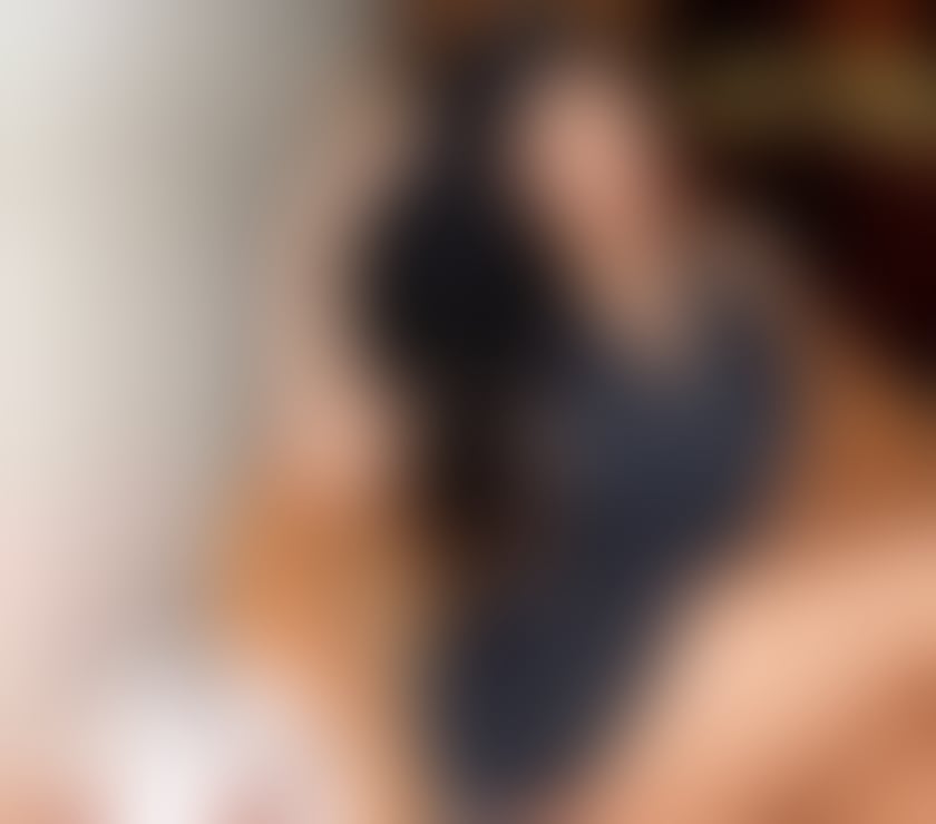 Escorts North West London Colindale - North West London - Photos for CRICKLEWOOD STRAP-ON A-LEVEL OWO KISS ONLY CASH