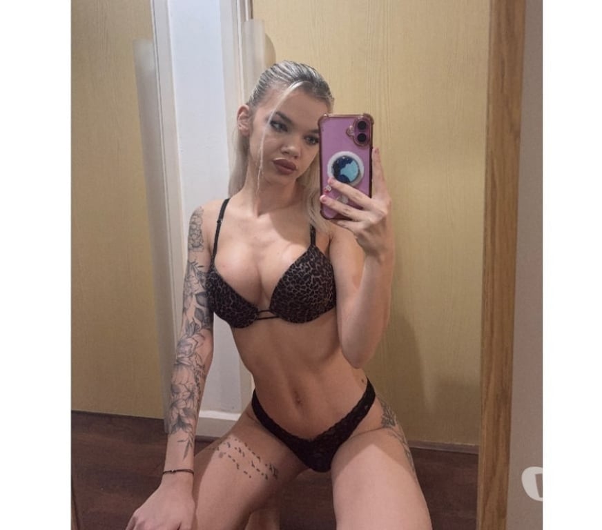 Escorts Essex Basildon - Photos for PARTY 🔞SWEET AND INNOCENT🫠 😈❤️‍🔥💦