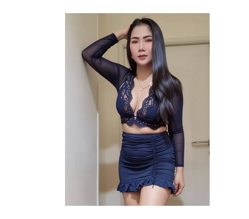 Escorts East London Royal Victoria - DLR Station - East London - Photos for Hi guys I'm Anna Thai Lady