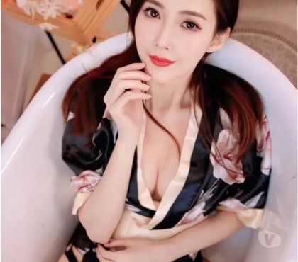 Photos for Young lady 07351252667