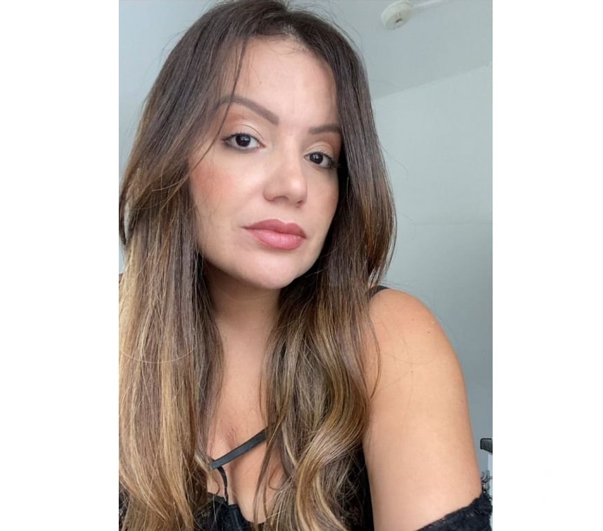 Escorts East London Bethnal Green - East London - Photos for 💦❤️‍🔥Where simplicity meets quiet seduction 💫