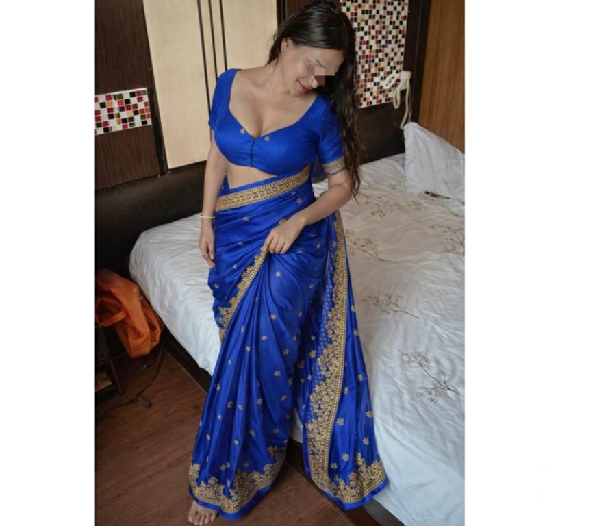 Escorts West Midlands Birmingham - Photos for Aisha indian Tamil Girl New to Town ( WHATSAPP ME)