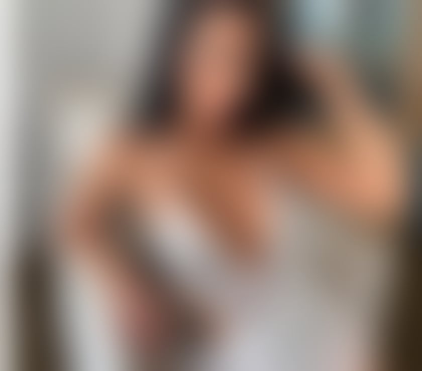 Escorts Essex Basildon - Photos for Sophie✨GENUINE HIGH CLASS✨BigAssBigBoobs🔥PARTY✨