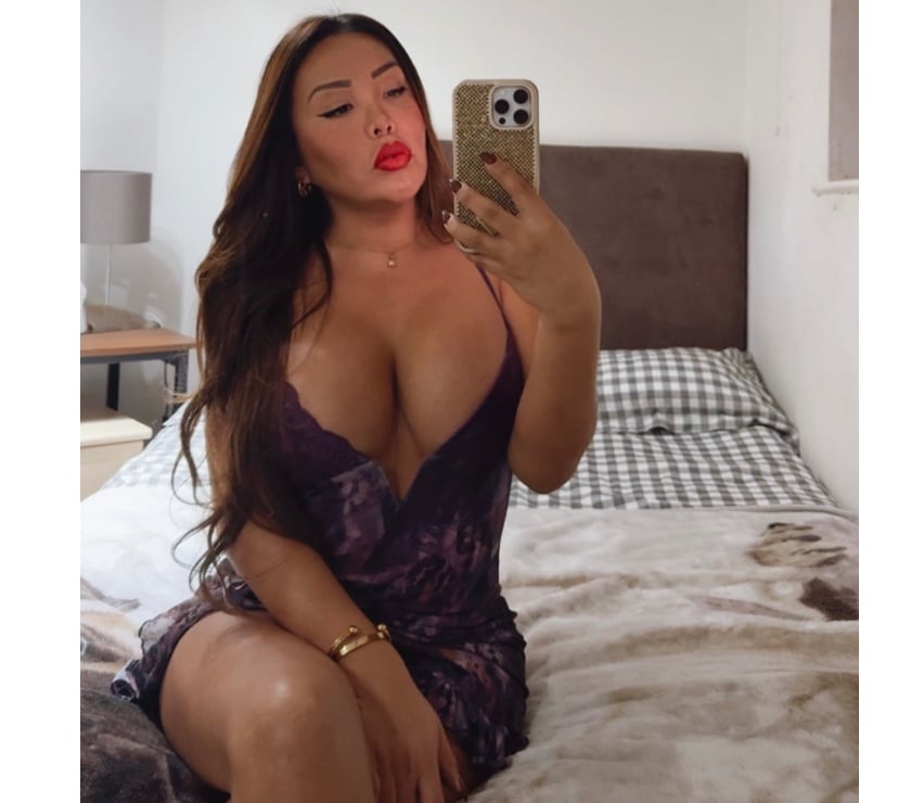 Trans Escorts West Yorkshire Leeds - Photos for ISABELLA🇦🇷First Time UK🔥Visiting LEEDS 23to30 March