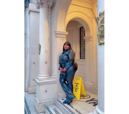 Adult Entertainment Edinburgh Old Town Edinburgh - Photos for Bored? I can fix that!