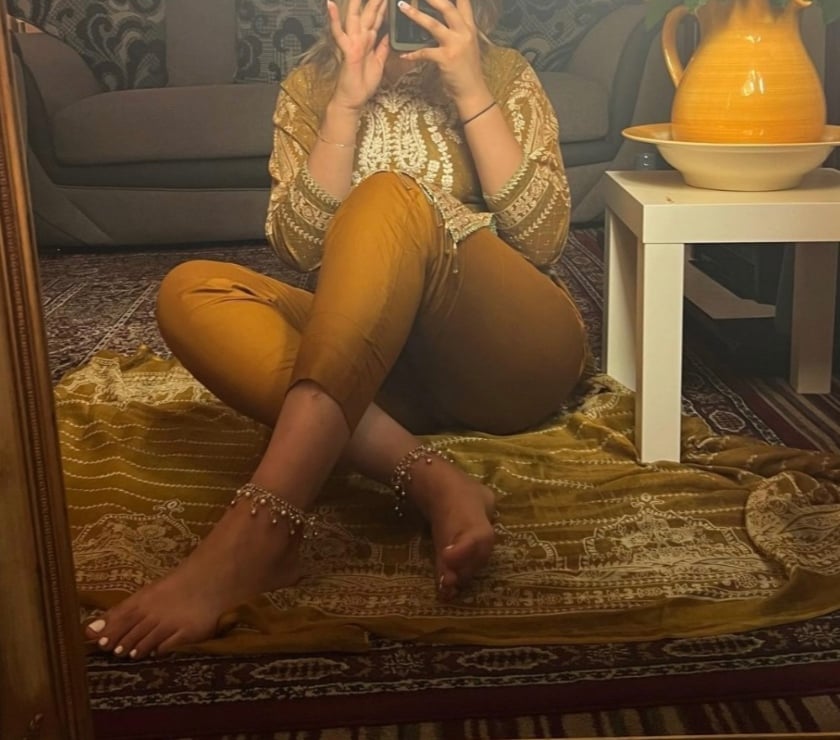 Escorts South Yorkshire Sheffield - Photos for British Punjabi Girl 🇮🇳🇮🇳