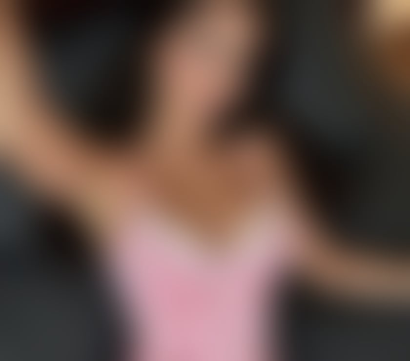  Escorts Cardiff City Centre Cardiff - Photos for Jully Hot Girl 🔥 Party Girl 🍾 🔞 No Rush 💋