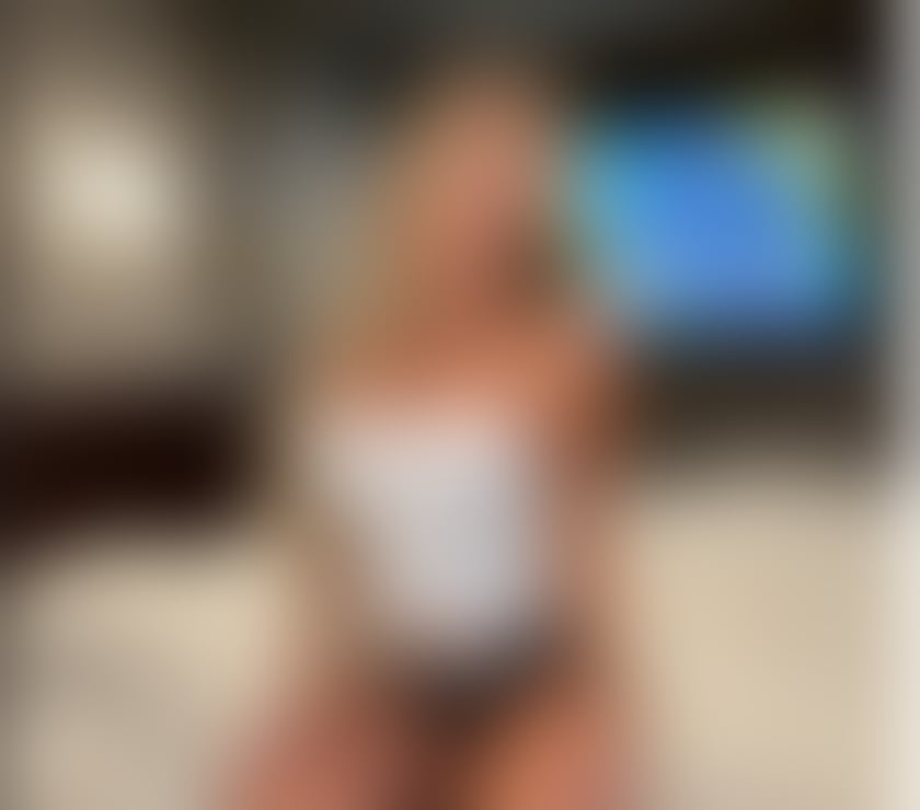  Escorts Cardiff City Centre Cardiff - Photos for 🍭 LARI HOT BLOND 🔥💎THE BEST SERVICE ✅