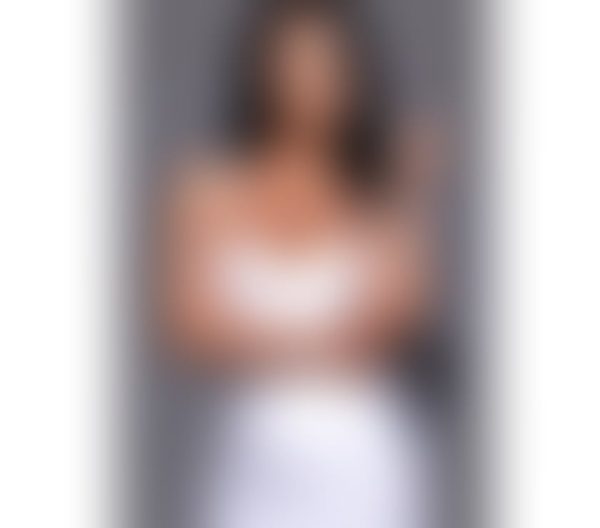 ELLA❤️NEW IN YOUR TOWN❤️