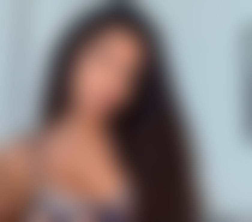  Escorts & Erotic Massage Cardiff City Centre Cardiff - Photos for LAURA SWEET 🍭🍒VIP SERVICE 🥂⭐️NO RUSH 💦