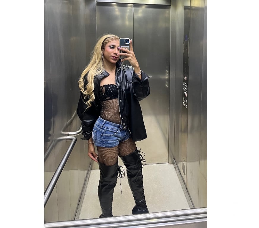 Trans Escorts West Midlands Solihull - Photos for HOT TGIRL AVAILABLE FOR MEN X(twitter): Ariana10ts