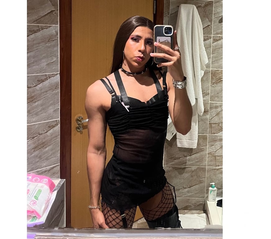 Trans Escorts West Midlands Solihull - Photos for HOT DRESSED GIRL AVAILABLE FOR MEN