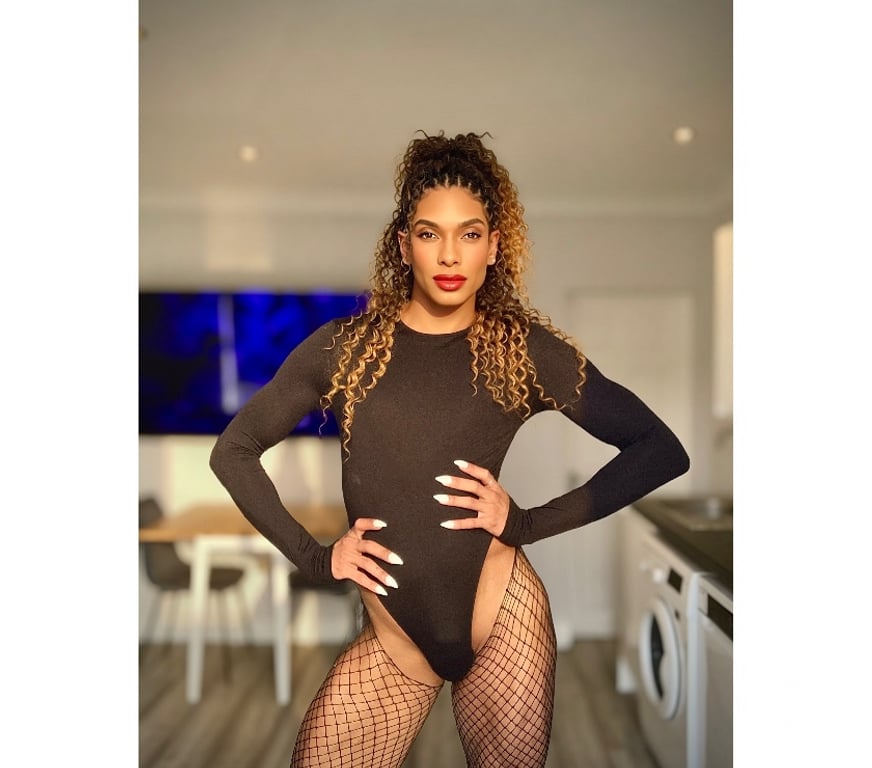 Trans Escorts Cardiff Cardiff City Centre - Cardiff - Photos for Charlotte BBC for U