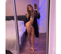 MISS LUA HOT ALWAYS HORNY 😈 24hours xx