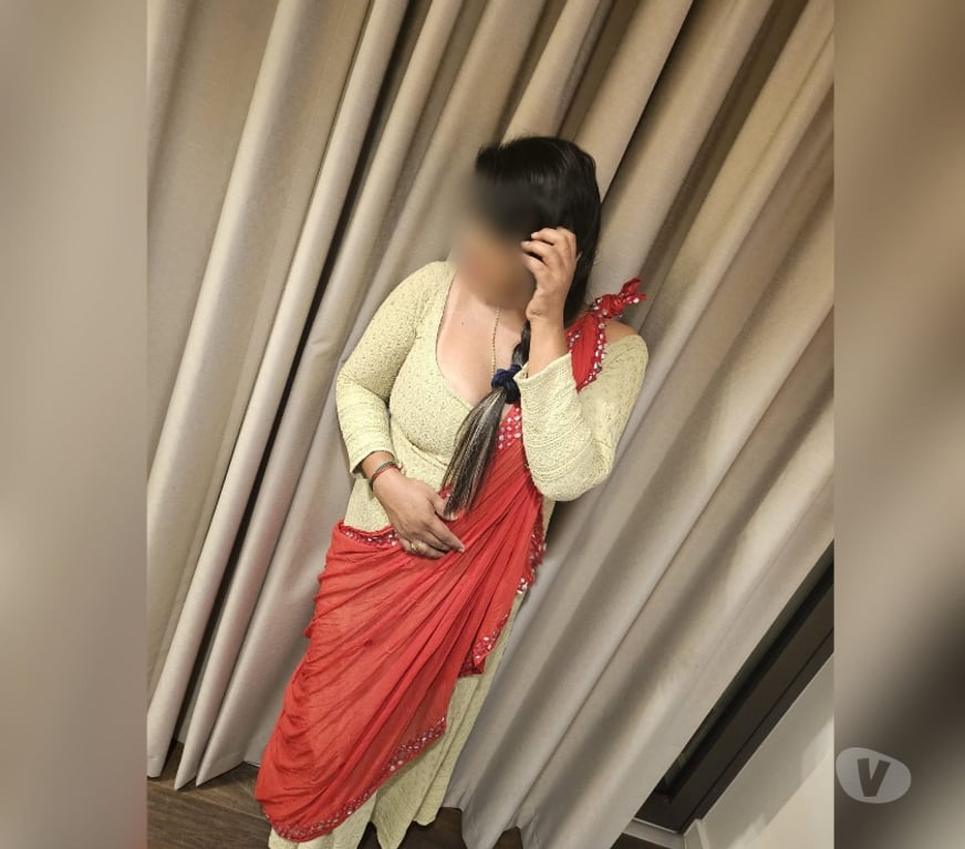 Escorts Buckinghamshire Milton Keynes - Photos for SUBASHINI TAMILNADU INDIAN GIRL NEW IN MILTON KEYNES